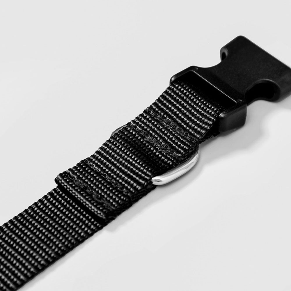 Pistol Tuxedo Collar